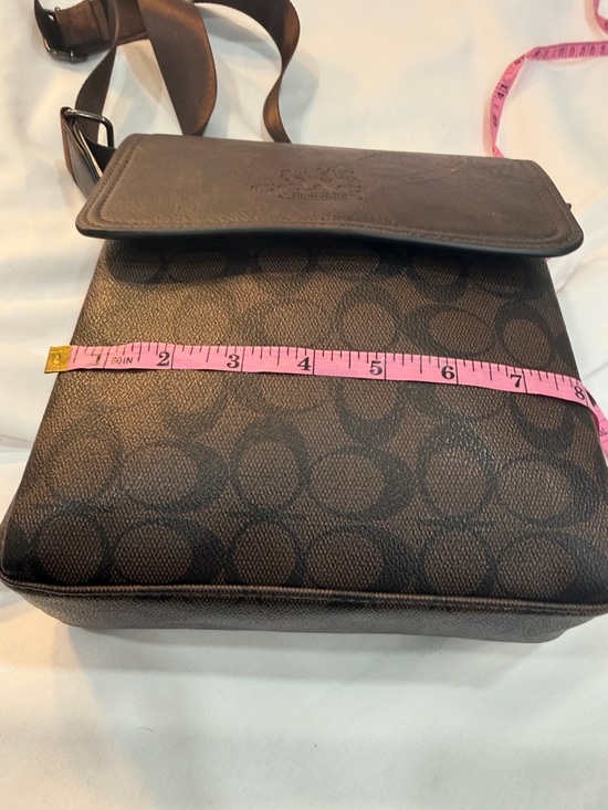 Brown‎ Signature Messenger Crossbody Bag